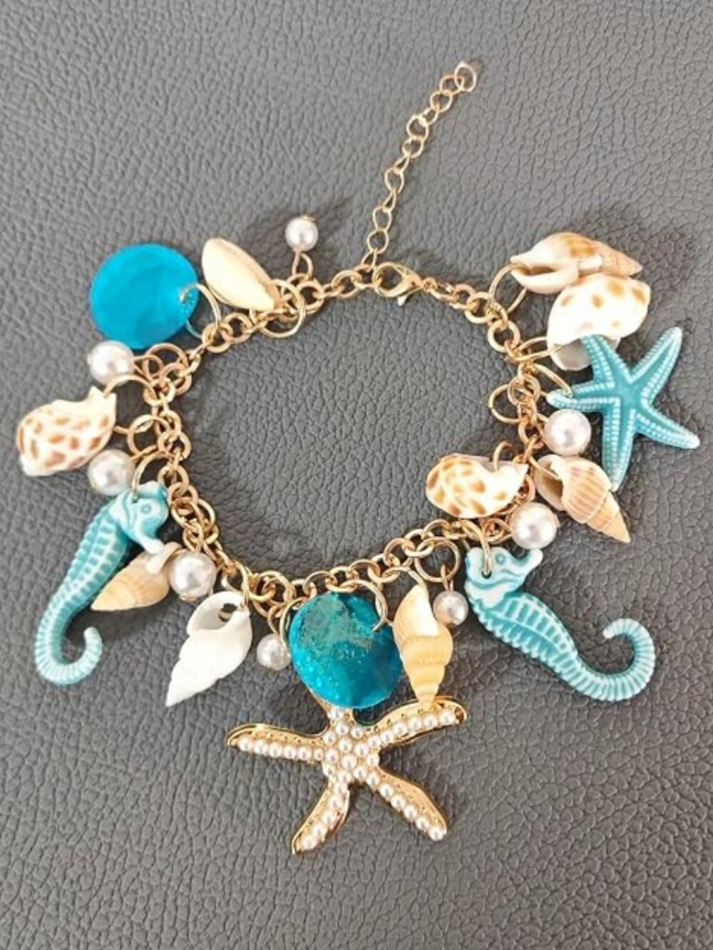BRAND NEW Shell Starfish Bracelet